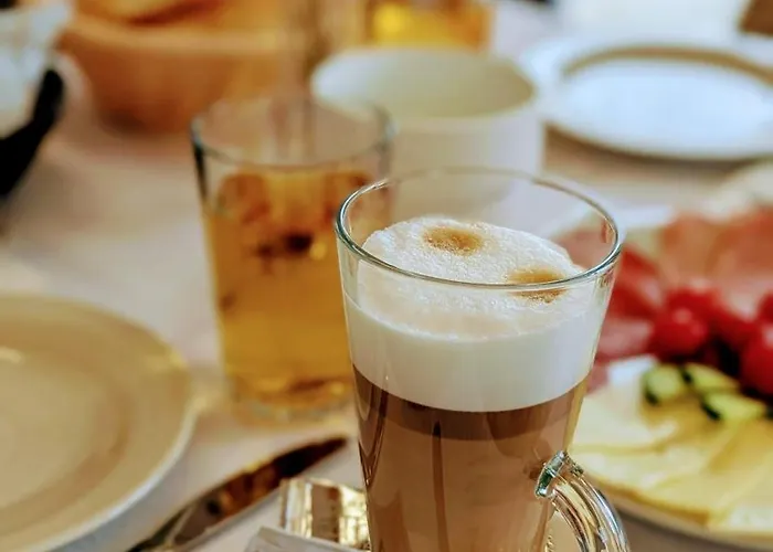 Zánkapu -hotel For You- Adult&bike Friendly 3-room With Local Wine, Terrace&káli-medence Experience